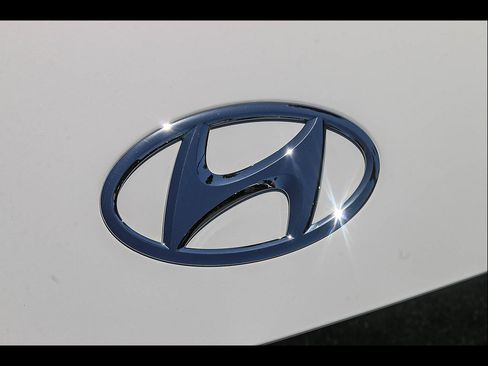 Certified 2024 Hyundai Ioniq 5 SEL RWD image 7