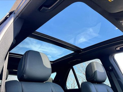 Used 2025 Mercedes-Benz GLE 350 4MATIC image 22