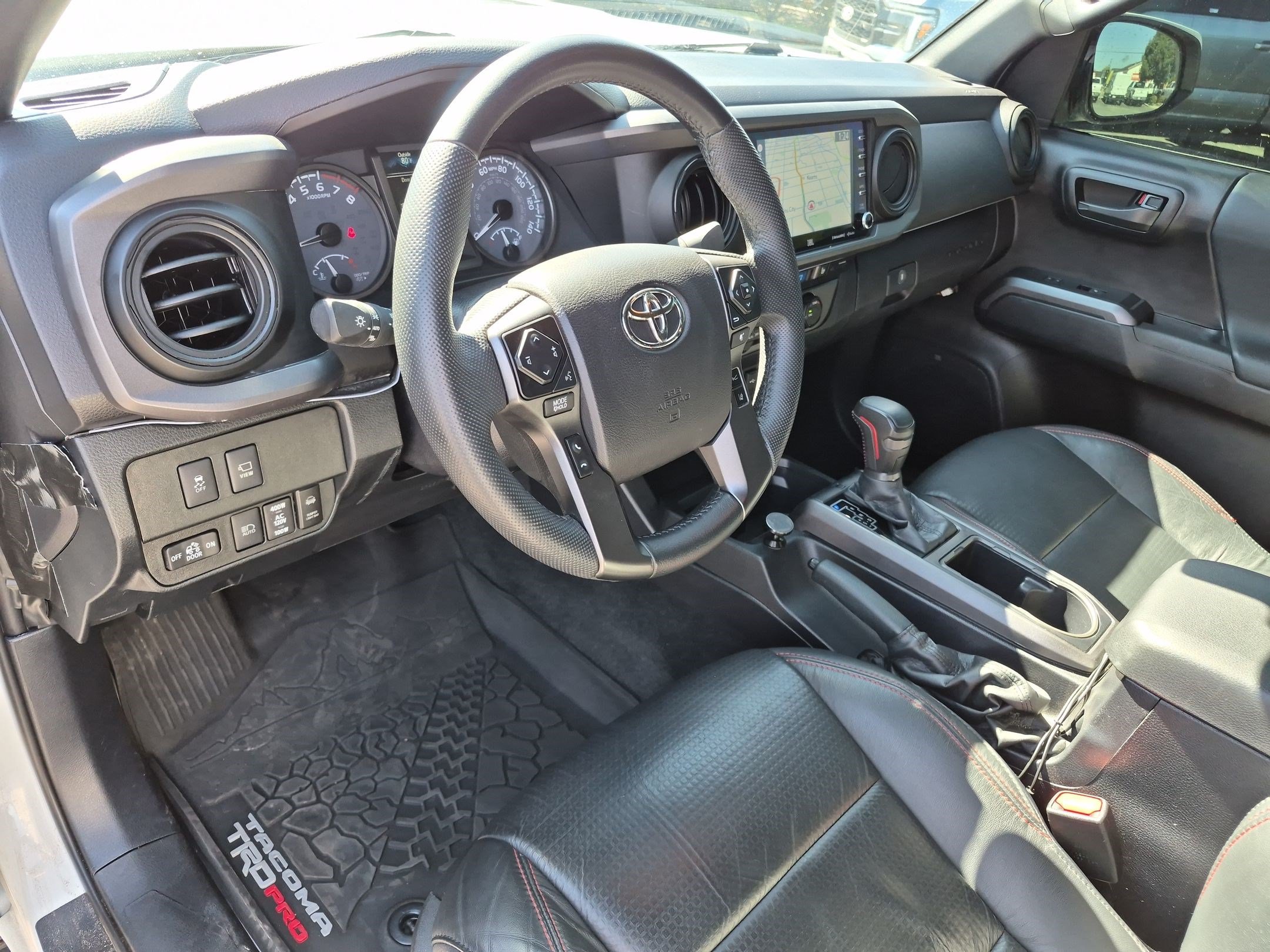 Used 2021 Toyota Tacoma TRD Pro AWD/4WD image 16