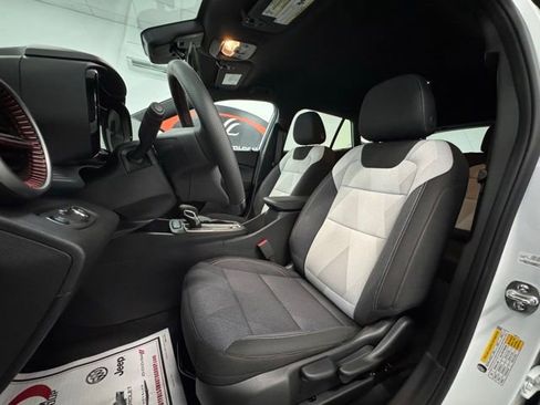 New 2026 Chevrolet Trax RS FWD image 15