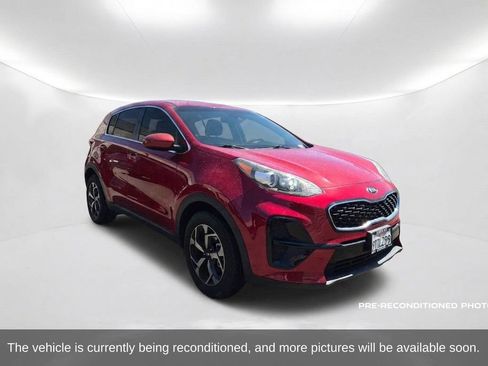 Used 2021 Kia Sportage LX FWD image 3