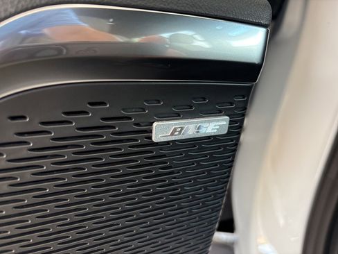 New 2026 GMC Acadia Elevation image 13