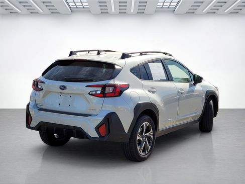 Used 2024 Subaru Crosstrek 2.0i Premium image 11