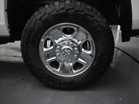 Used 2022 RAM 2500 Big Horn w/ Cold Weather Group AWD/4WD image 13