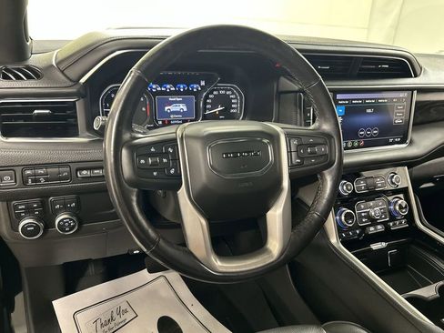 Used 2021 GMC Yukon XL Denali AWD/4WD image 4