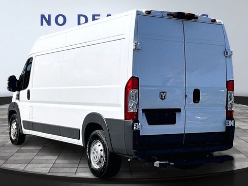 Used 2018 RAM ProMaster 2500 image 4