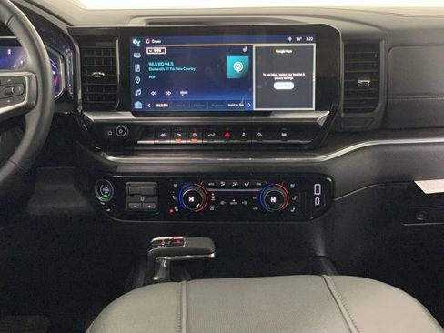 Used 2024 Chevrolet Silverado 1500 LTZ w/ Technology Package image 7
