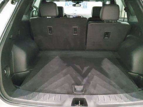 Used 2022 Chevrolet Blazer RS image 18