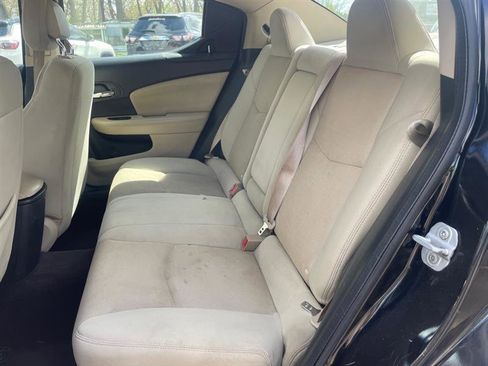 Used 2011 Dodge Avenger Express FWD image 11