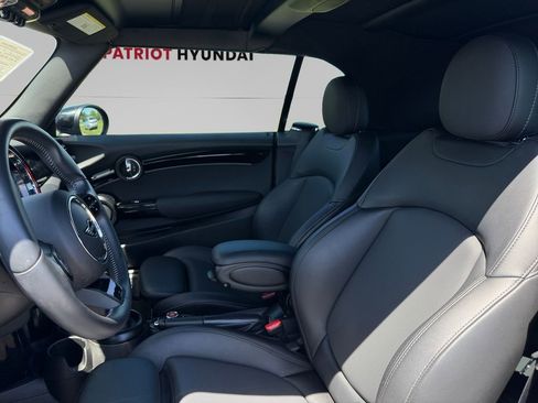 Used 2022 MINI Cooper S FWD image 9
