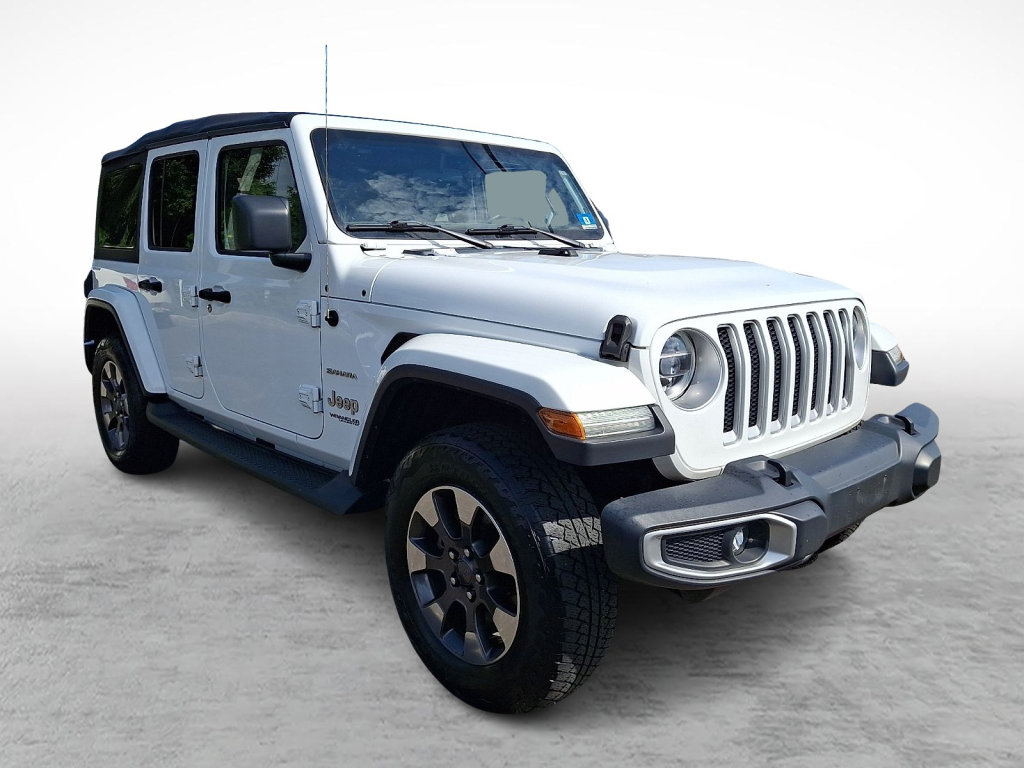 Used 2018 Jeep Wrangler Unlimited Sahara w/ Cold Weather Group AWD/4WD image 7