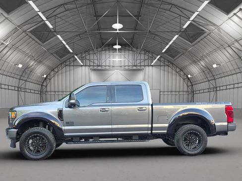 Used 2021 Ford F250 Lariat AWD/4WD image 4