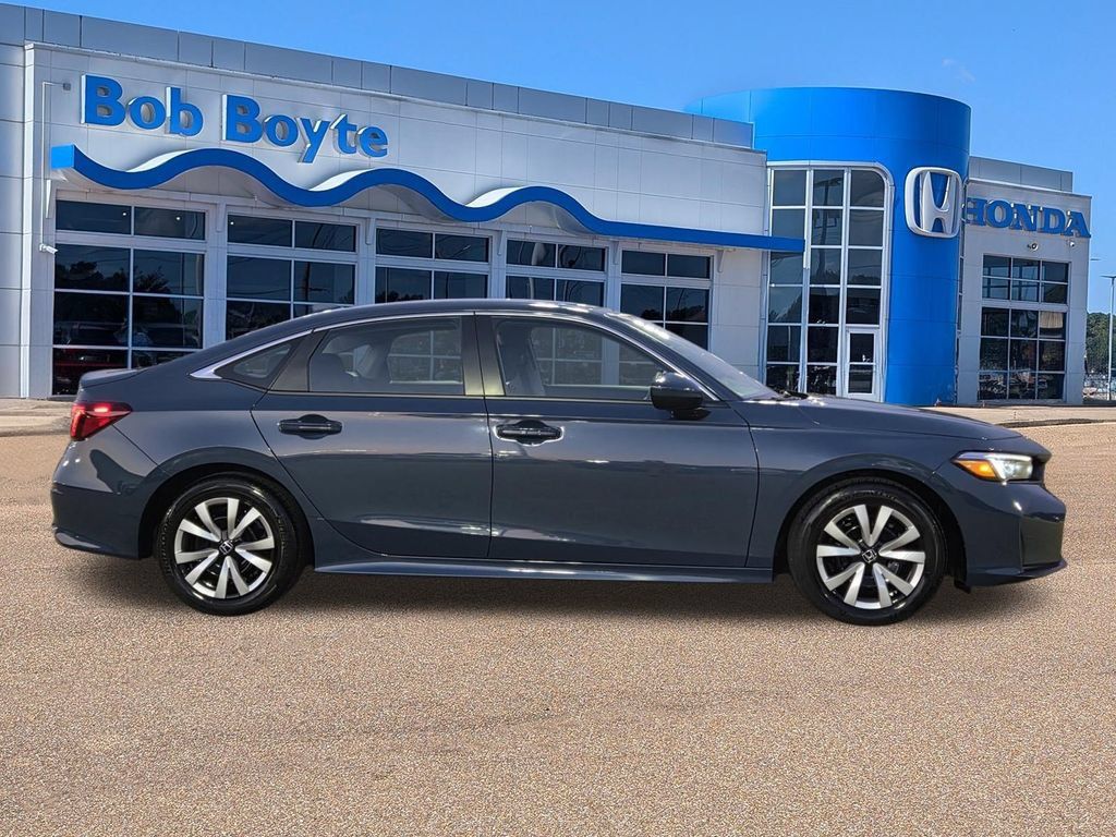 Used 2025 Honda Civic LX image 4
