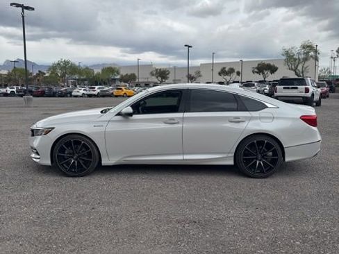Used 2019 Honda Accord Touring image 6