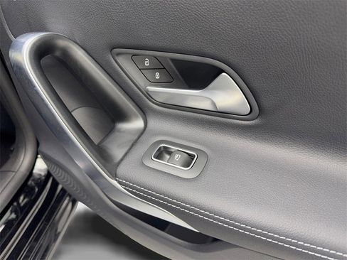 Used 2023 Mercedes-Benz CLA 250 4MATIC w/ Premium Package image 42