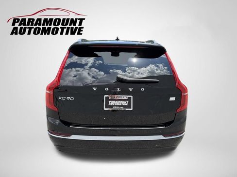 Used 2024 Volvo XC90 T8 Ultimate w/ Lounge Package AWD/4WD image 8
