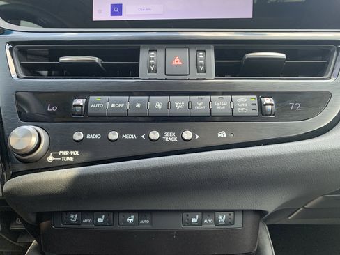 Certified 2024 Lexus ES 350 w/ Premium Package FWD image 29