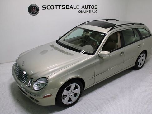Used 2006 Mercedes-Benz E 500 4MATIC Wagon image 13