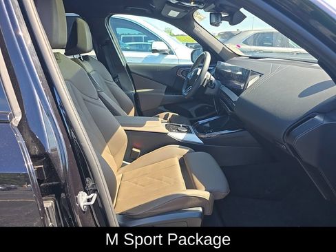 Used 2025 BMW X3 xDrive30i AWD/4WD image 7