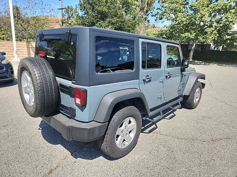 Used 2015 Jeep Wrangler Unlimited Sport w/ Quick Order Package 24S AWD/4WD image 5