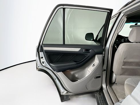 Used 2008 Toyota 4Runner SR5 image 24