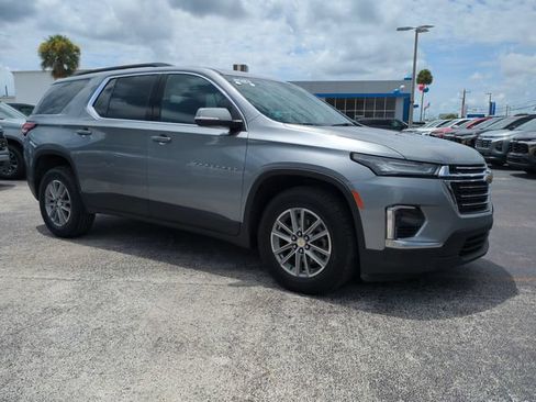 Certified 2023 Chevrolet Traverse LT AWD/4WD image 2