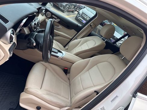 Used 2021 Mercedes-Benz GLC 300 4MATIC image 18