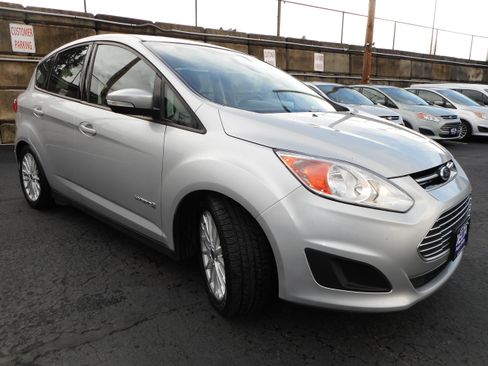 Used 2015 Ford C-MAX SE image 1