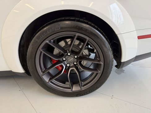 Used 2018 Dodge Challenger SRT Hellcat image 53