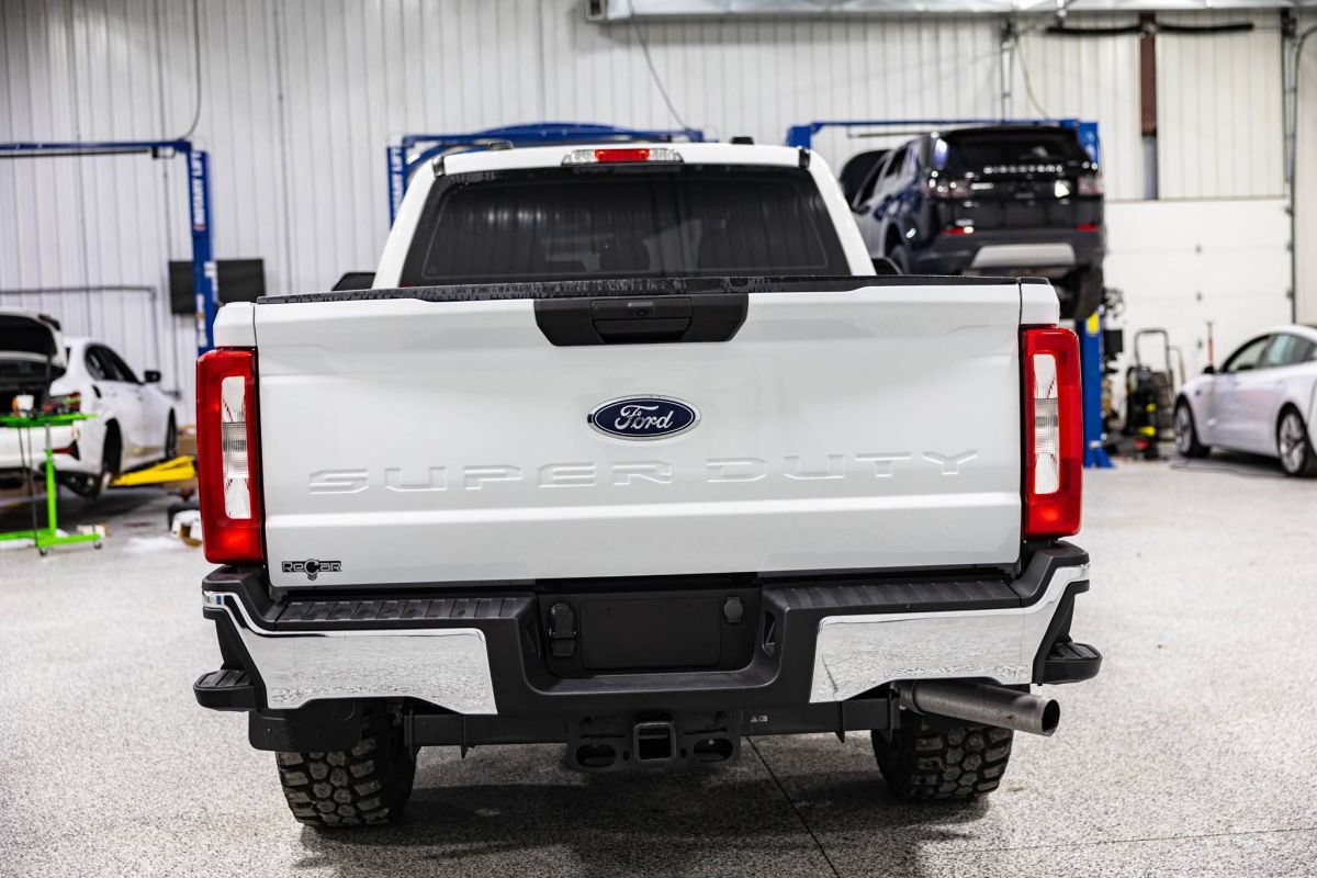 Used 2026 Ford F250 XL w/ XL Chrome Package AWD/4WD image 4