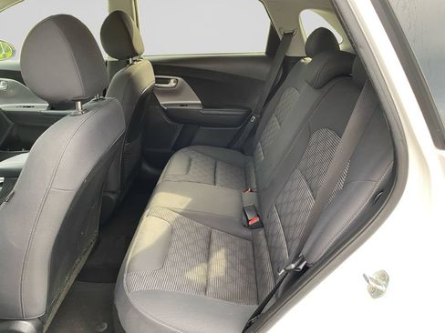 Used 2020 Kia Niro LX FWD image 19