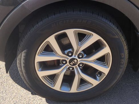 Used 2016 Kia Sportage LX AWD/4WD image 10