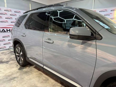 Used 2024 Honda Pilot Touring image 7