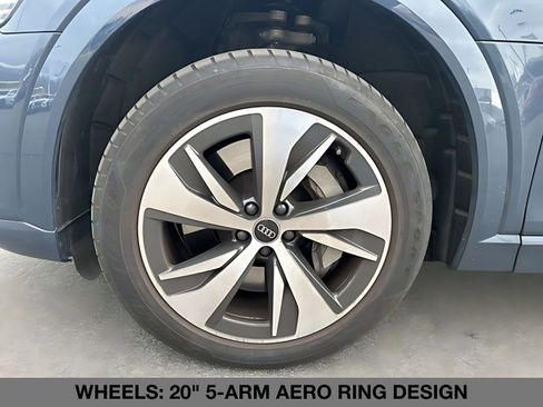 Used 2024 Audi Q8 e-tron Premium image 13