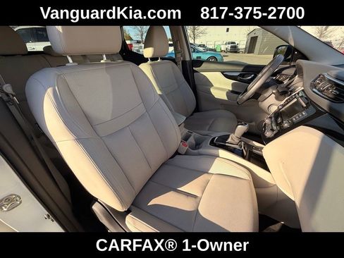 Used 2022 Nissan Rogue Sport SL image 28