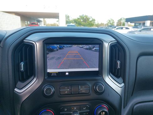 Used 2019 Chevrolet Silverado 1500 LT w/ All-Star Edition image 26