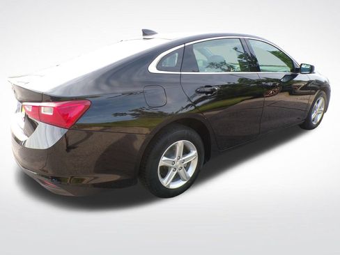 Used 2024 Chevrolet Malibu LS FWD image 7