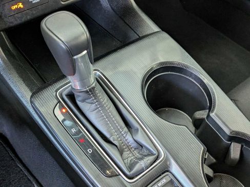 Certified 2024 Honda Civic Sport image 28