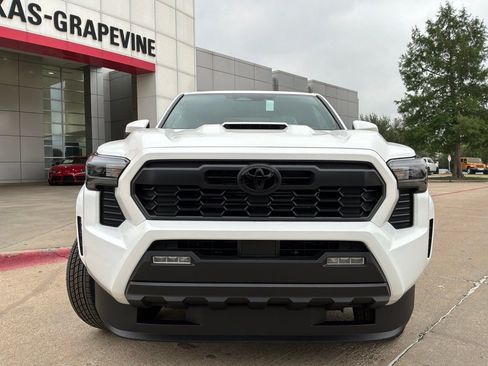 New 2026 Toyota Tacoma TRD Sport RWD image 3