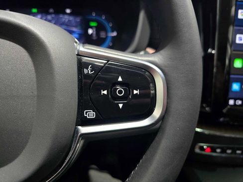 Used 2023 Volvo XC60 T8 Ultimate image 29