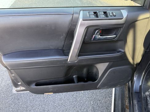 Used 2022 Toyota 4Runner SR5 Premium w/ Moonroof Package image 24