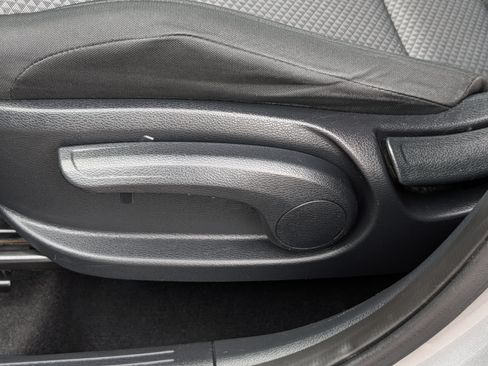 Certified 2023 Kia Soul LX w/ Option Group 015 FWD image 20