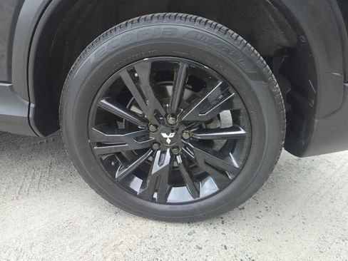 Used 2024 Mitsubishi Eclipse Cross LE AWD/4WD image 10