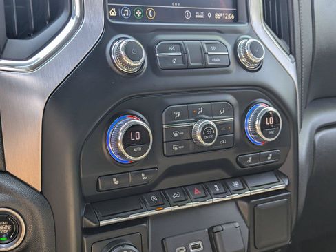 Used 2021 GMC Sierra 1500 Elevation AWD/4WD image 23