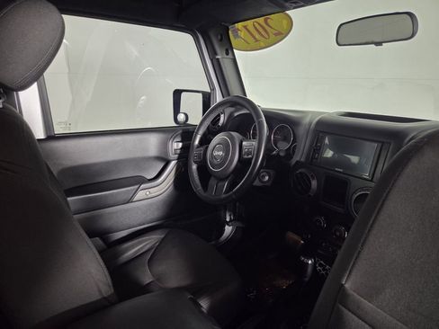 Certified 2017 Jeep Wrangler Sport w/ Quick Order Package 24S AWD/4WD image 32