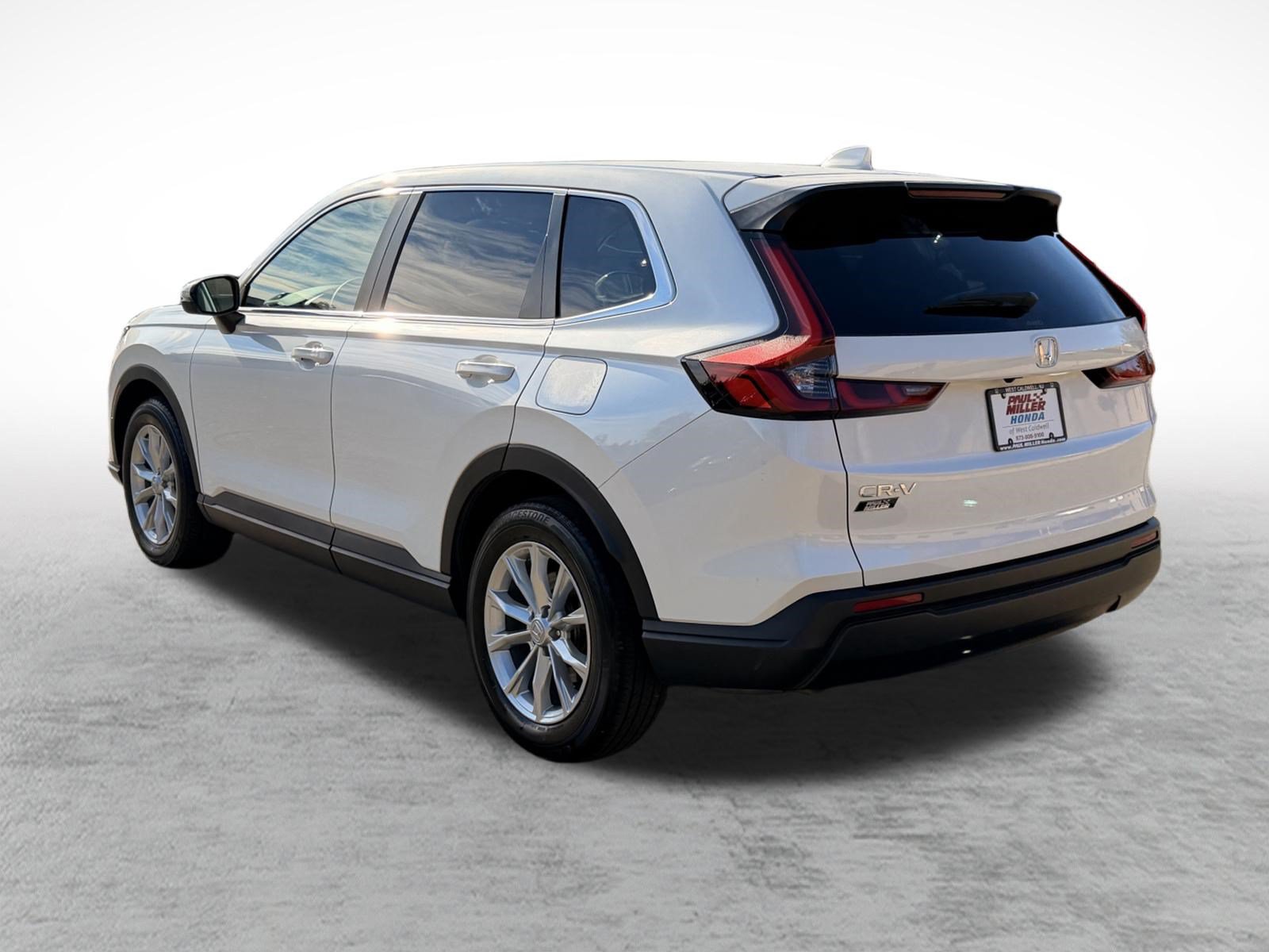 Used 2024 Honda CR-V EX image 4