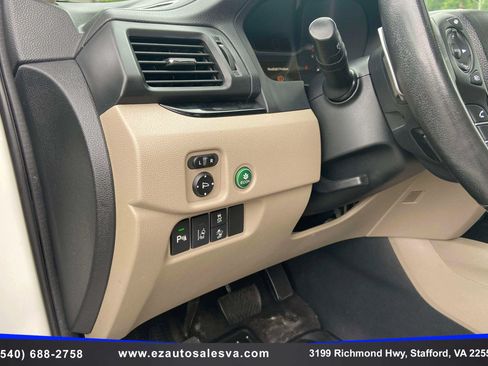 Used 2017 Honda Pilot Elite image 23