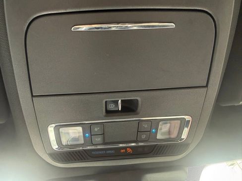 Used 2023 Ford F150 Lariat image 31