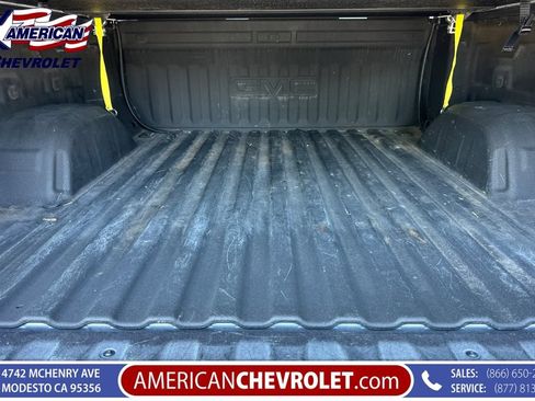 Used 2020 GMC Sierra 1500 SLT w/ SLT Premium Plus Package AWD/4WD image 19
