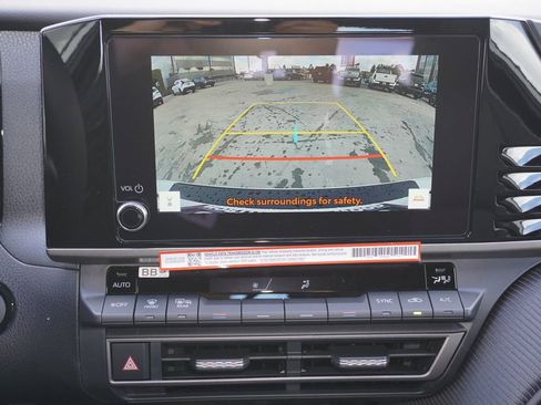 Used 2026 Toyota Camry SE image 13